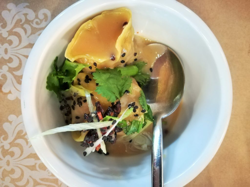 Wonton al estilo sichuán
