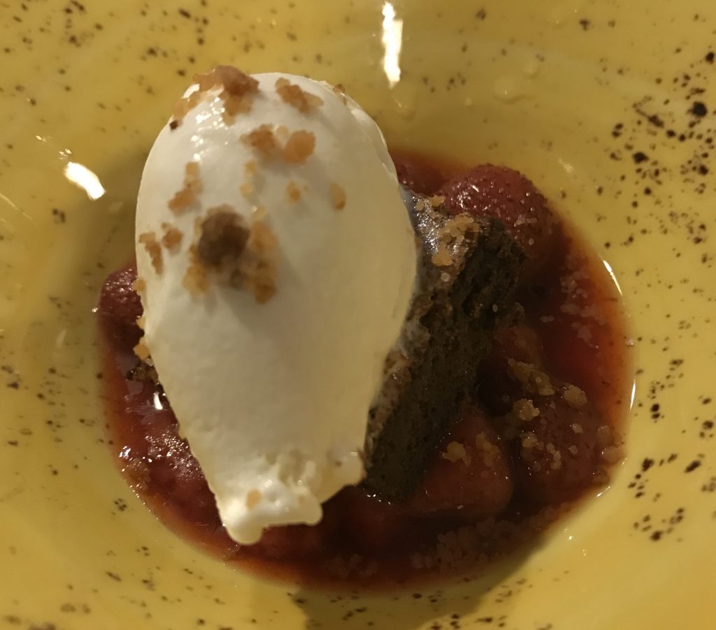 Brownie con helado de romero - The Book