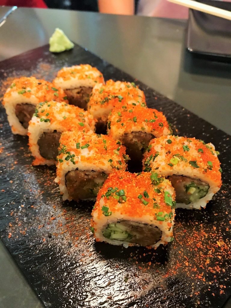Uramaki spicy tuna