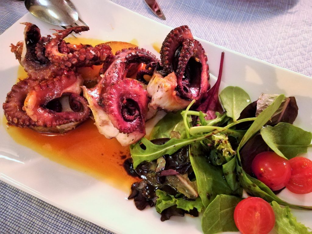 Pulpo a la brasa