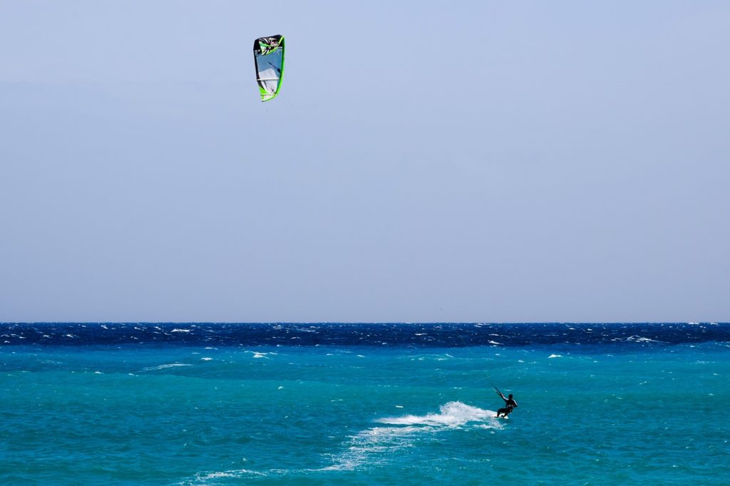 Kitesurfing